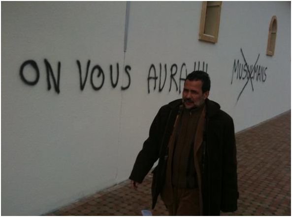 mosquée de Saint-Etienne profanée