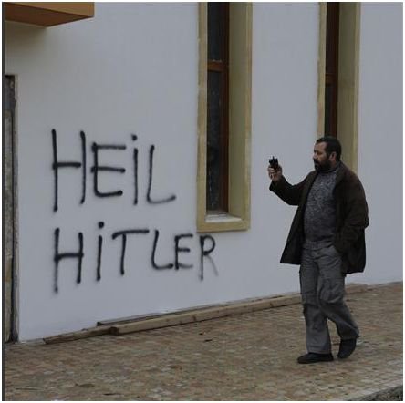 mosquée de Saint-Etienne profanée