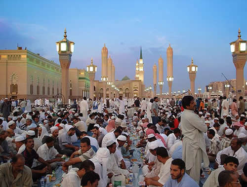 Iftar à Médine