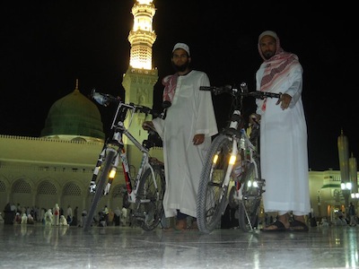 Hajj à vélo : après Salim, Ahmad et Nathim