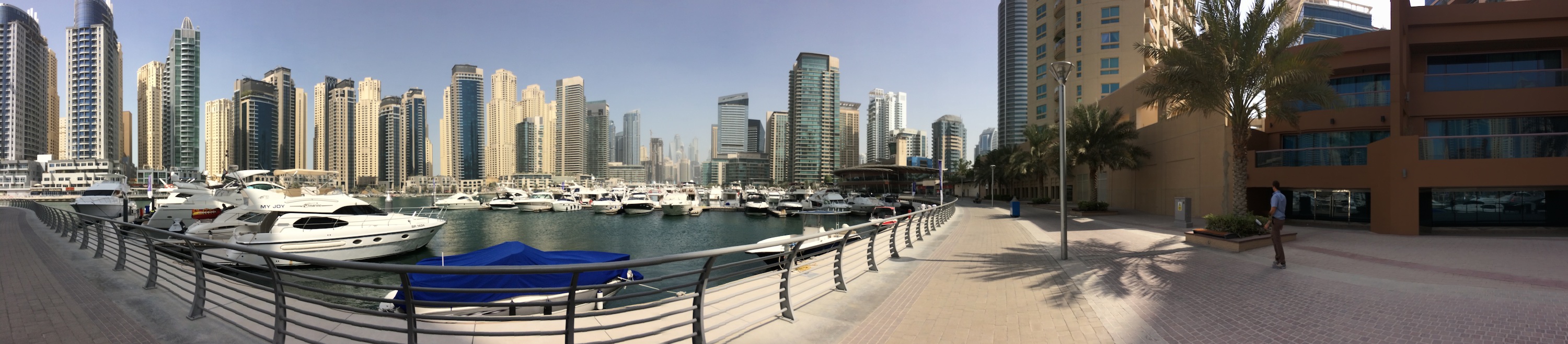 dubai marina boats